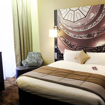 Mercure Centre Beaux-arts 4*