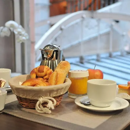 Mercure Centre Beaux-arts 4*