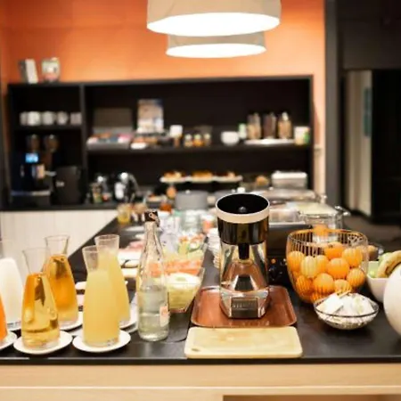 Hotel Mercure Centre Beaux-arts 4*