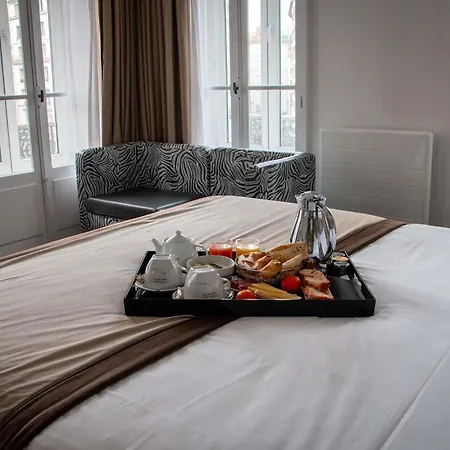 Hotel Mercure Centre Beaux-arts 4*