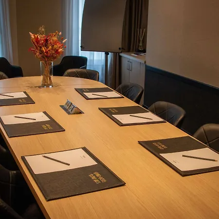 Hotel Mercure Centre Beaux-arts 4*