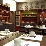 Mercure Centre Beaux-arts 4*